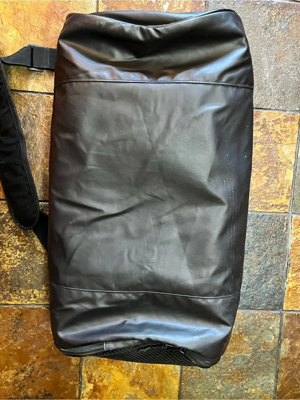 Gymshark Black Men's Duffel Bag - Streamlined Carry